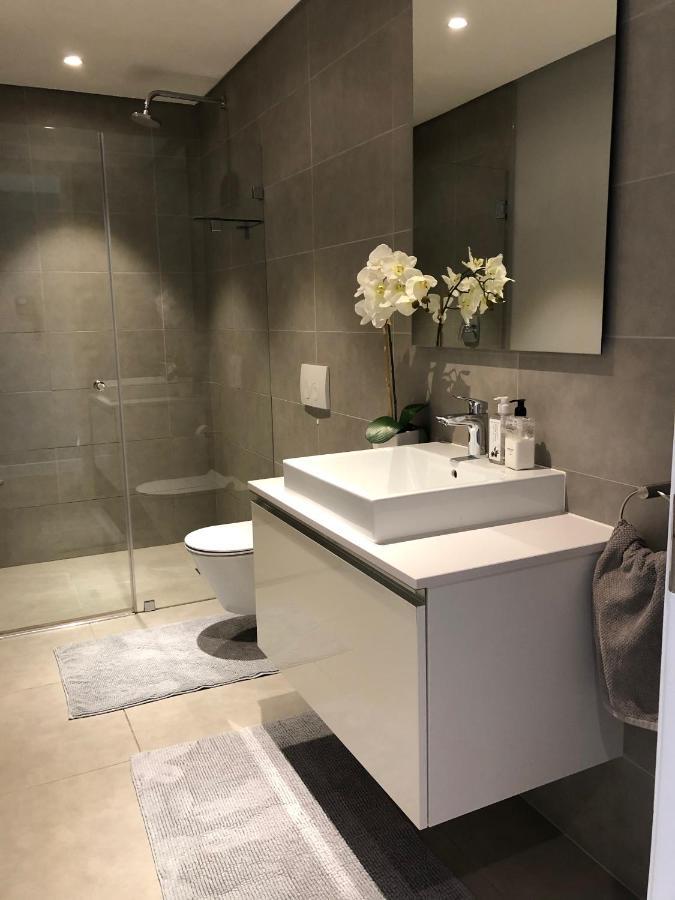 Greenpoint Designer Apartment Near Stadium & Waterfront Fokváros Kültér fotó
